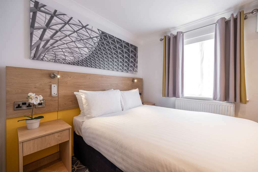 Comfort Inn & Suites Kings Cross St. Pancras London Room photo